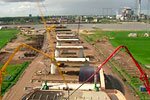 Stadsbrug Nijmegen - Bouw van de betonnen bogen